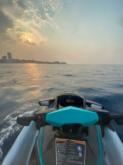 Jetsky-sea•doo See Doo Jetski, Seadoo Jetski, Water Vehicles, Lake Aesthetic, Travel Pictures Poses, Jetski, Vision Board Inspiration, Sea Doo, Summer Plans