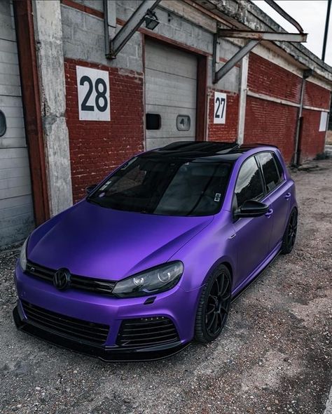 Midnight Purple Car, Purple Car, Purple Aesthetic, Dark Purple, Future Car, Custom Cars, Cars And Motorcycles, Purple, Black