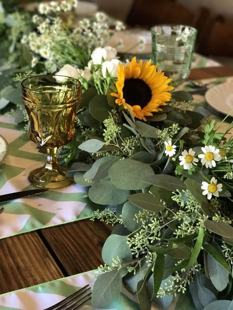 Eucalyptus And Sunflowers, Wedding Table Sunflower, Sunflower Garland Wedding, Sunflower Eucalyptus Centerpiece, Sunflowers And Eucalyptus Wedding, Modern Sunflower Wedding, Sunflower Brunch Theme, Sunflower And Eucalyptus Wedding, Emerald And Sunflower Wedding