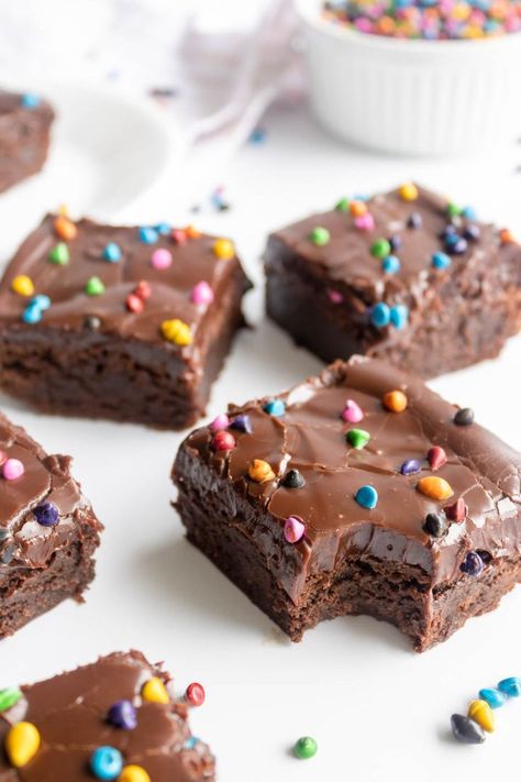 Sheet Pan with cosmic brownies. Copycat Little Debbie, Moist Brownies, Raw Brownies, Cosmic Brownies, Peppermint Brownies, Brownie Ice Cream, Little Debbie, Delicious Brownies, Pretty Dessert