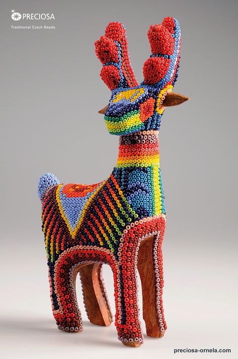 Huichol Beading, Bead Sculpture, Beaded Critters, Seed Bead Art, Beads Art, Extra Yarn, Huichol Art, Mexico Art, Seed Beading