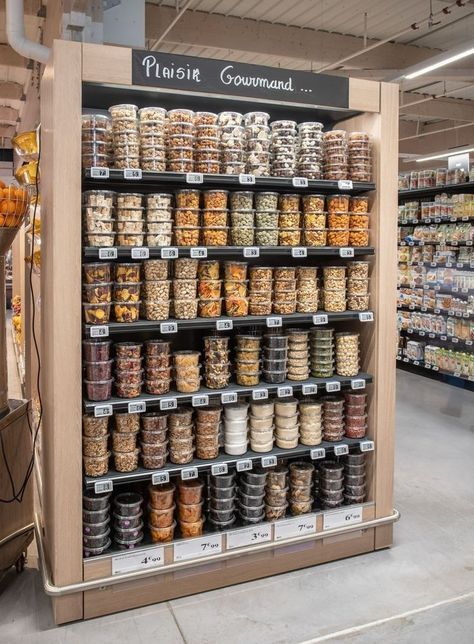 Supermarket Design Interior, Store Shelves Design, Bakery Shop Design, Shop Shelving, Herbal Store, Bakery Design Interior, Vegetable Shop, Grocery Store Design, Retail Store Interior Design