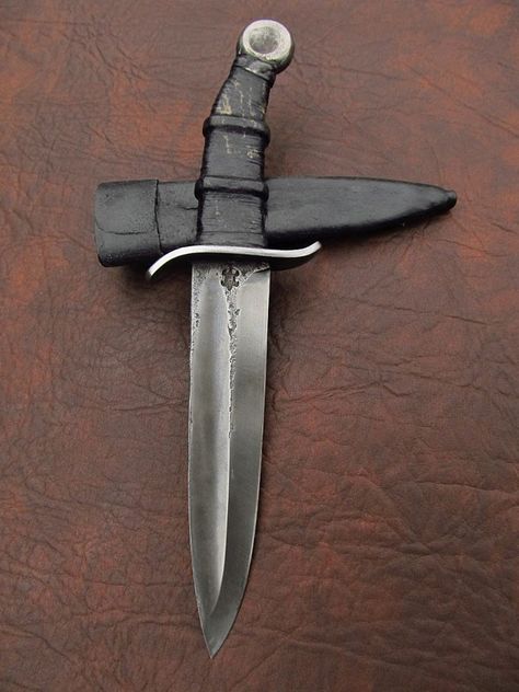 Turtle Knives | Gandalf Knife Template, Art Knife, Dagger Knife, Forged Knife, Specialty Knives, Prague Czech Republic, Prague Czech, Cool Knives, Custom Knife