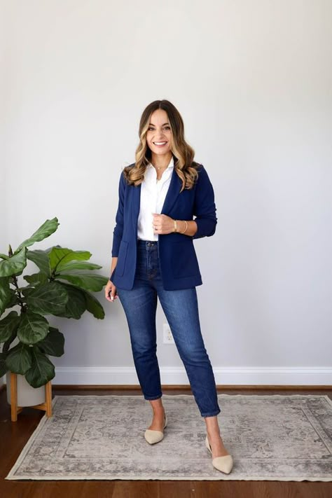 Jeans Outfit For Work, Women Casual Dress, Jeans Outfit Women, Outfits For Work, Spring Work Outfits, Jeans Outfit Casual, Moda Jeans, Wrap Jacket, Push Ups