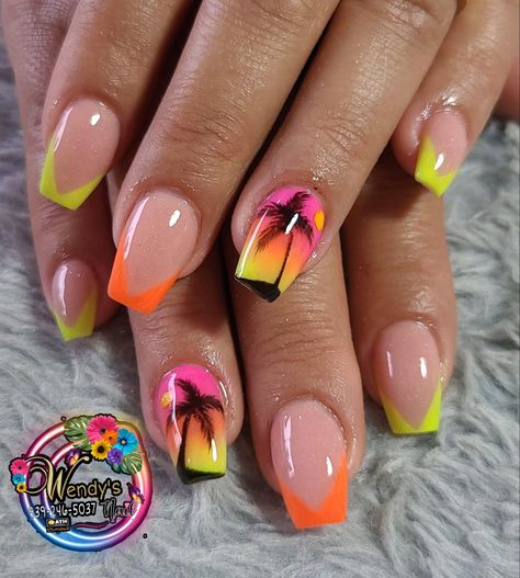 French Tip Nails With Tropical Design, Palm Tree Nails Short, Palm Tree French Tip Nails, Tropical Nail Art Vacations, Tropical Nail Designs Bright Colors, Neon Sunset Nails, Vacation Nails Palm Trees, Vacation Nails French Tips Tropical, Sunset Nails Short