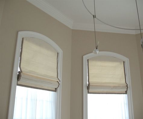 Roman Shades Weren’t Built In A Day – What Until You See! Blinds For Arched Windows, Lavender Curtains, Mosaic Shower Tile, How To Make A Roman Blind, Kitchen Colour Combination, Interior Design News, Gorgeous Bathroom, Roman Shade, Wood Blinds