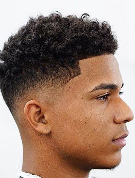 Black Haircut Styles, Fade Haircut Curly Hair, Men's Curly Hairstyles, Afro Hairstyles Men, Black Hair Cuts, Curly Hair Fade, Men Haircut Curly Hair, Taper Fade Haircut, Black Men Haircuts