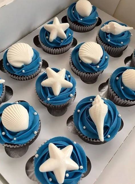 Ocean Birthday Party, Ocean Birthday, Beach Cakes, Beach Birthday, Sea Birthday, Pretty Birthday Cakes, Cool Birthday Cakes, Cute Birthday Cakes, 17th Birthday