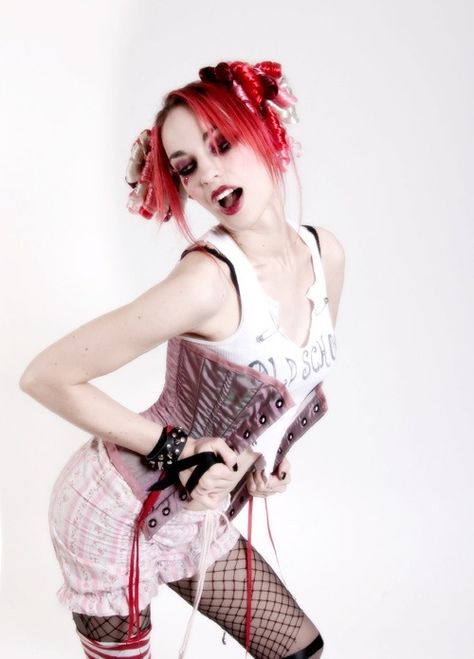 Emilie Autumn Autumn Pictures, Autumn Photos, Bubble Goth, Emilie Autumn, Health Goth, Living Dead Dolls, Zombie Girl, Goth Women, Steampunk Costume