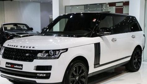 Range Rover Vogue 2015, White Range Rover, Range Rover Sv, Dream Cars Range Rovers, Aventador Lamborghini, Luxury Cars Range Rover, White Range, Range Rovers, Aston Martin Vanquish