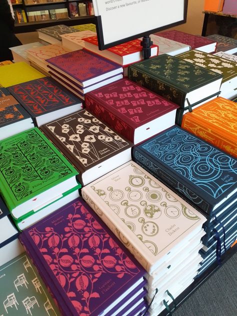 Beautiful Book Covers Classics, Puffin Clothbound Classics, Penguin Classics Clothbound, Clothbound Books, Rebound Books, Rainbow Fairy Books, Classical Books, Penguin Clothbound, Clothbound Classics