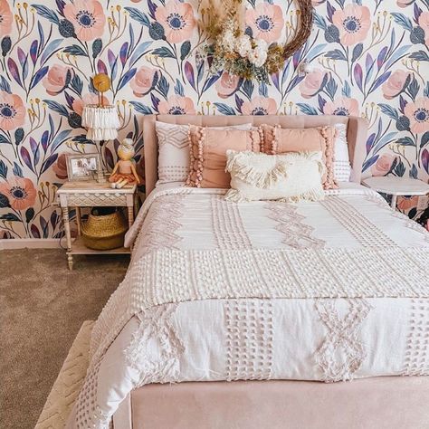 Artemis Home on Instagram: “2021 is going to be a great year, I can feel it! What are some goals you have for this year? Maybe some renovations like @thesouthernpeony…” Floral Wallpaper Girls Room, Teen Girl Wallpaper, Wallpaper Girls Room, Floral Wallpaper Nursery, Teen Wallpaper, Girls Room Wallpaper, Pink Floral Wallpaper, Floral Wall Mural, Peony Wallpaper