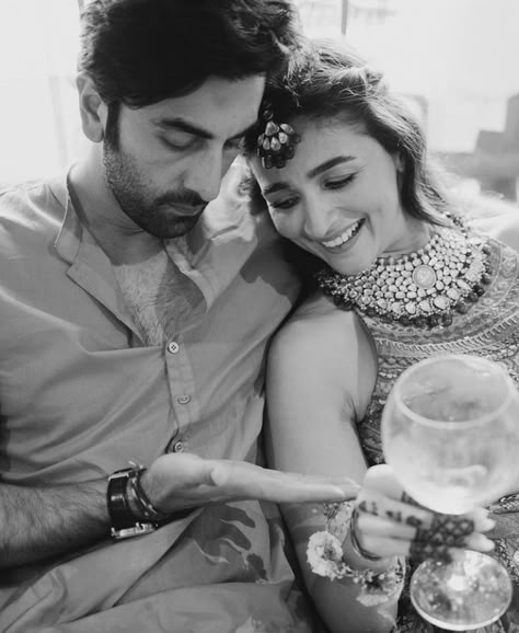 Wish For Birthday, My Love My Best Friend, Ranbir Alia, Couples Candid Photography, Couple Engagement Pictures, Celebrity Casual Outfits, Love My Best Friend, Bollywood Couples, Wedding Couple Poses Photography