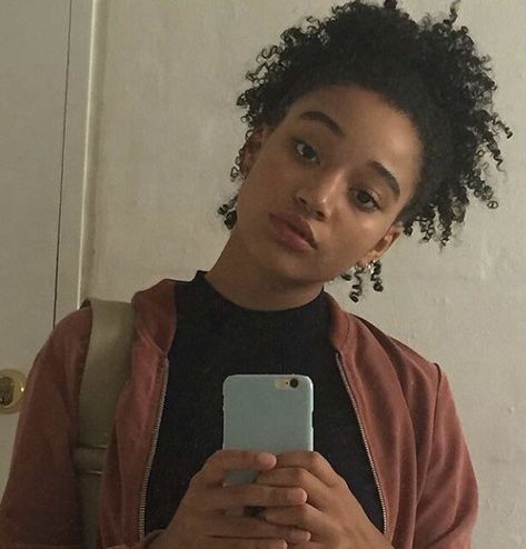 ☆ after moving from bergen to oslo, asa's life is quickly consumed by… #fanfiction #Fanfiction #amreading #books #wattpad Amandla Stenberg, 4a Hair, Grunge Hair, Curly Girl, Black Is Beautiful, Hair Goals, Hair Hacks, Hair Inspo, Cute Hairstyles