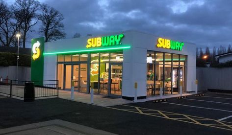 Bloxburg Subway, Subway Eat Fresh, Subway Store, Subway Restaurant, Subway Logo, Subway Menu, Bloxburg City, Chipotle Mexican Grill, Store Signage