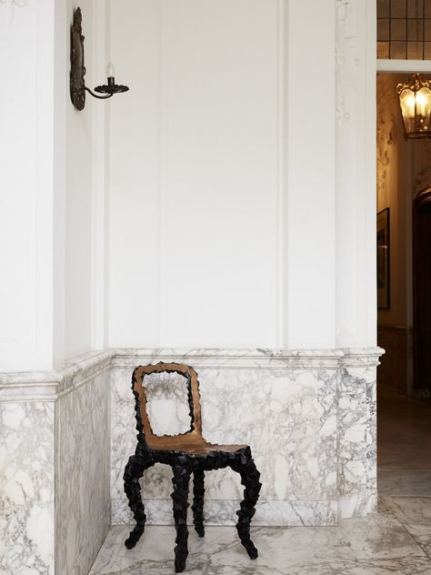 Office Deluxe | Anna gillar | Bloglovin’ Marble Walls, Marble Interior, Amsterdam Houses, Marble Floors, Vogue Living, Viktor Rolf, Dark Interiors, Marble Wall, Wainscoting