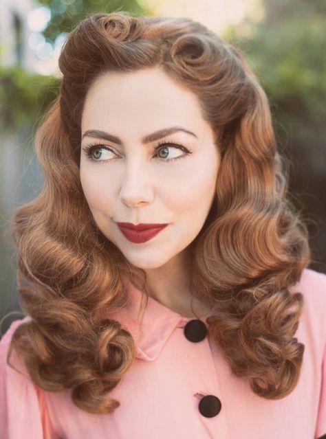 1940 Long Hairstyles, Old Time Hairstyles Vintage, 1940s Braids, Long 1950s Hair, 40s Inspired Hair, 1940s Long Hair, 40s 50s Hairstyles, Half Up Vintage Hairstyles, 50s Hair Styles For Women