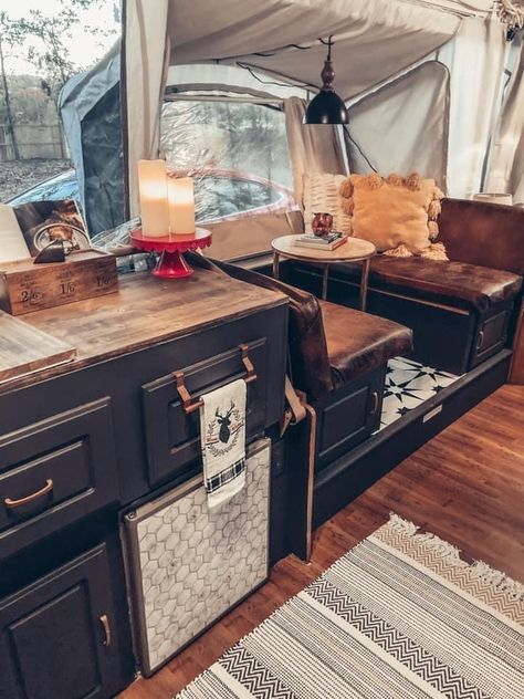 Camper Makeover Western, Small Rv Camper Remodel Diy Ideas, Popup Camper Decorating Ideas, Neutral Camper Interior, Vintage Pop Up Camper Remodel, Pop Up Camper Interior Remodel, Pop Up Camper Interior Design, Bonair Tent Trailer Remodel, Boho Camper Renovation