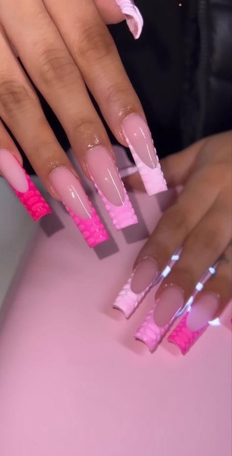 Vday Nails Acrylic, Pink Chrome Nail Designs, Pink Vday Nails, Pink Chrome Nail, Chrome Nail Designs, Vday Nails, Acrylic Toe Nails, Acrylic Nail Set, Long Acrylic Nail Designs