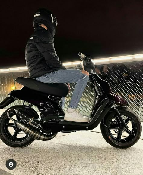 #moto #mbkbooster #booster #polini #airsal #malossi #stage6 #maxipièces #mxs #70cc #50cc #topperformance Booster Mbk, 50cc Moped, Scooter 50cc, Bike Aesthetic, Car Inspiration, Mopeds, Motorcycle Bike, Bike Life, Jogging