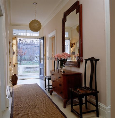 The double entrance door opens into a pale pink hallway Pale Pink Hallway, Pink Hallway Ideas, Victorian Entrance Hall, Victorian Entrance, Entry Way Door, Pink Hallway, Cottage Hallway, Interior Door Colors, Double Door Entrance