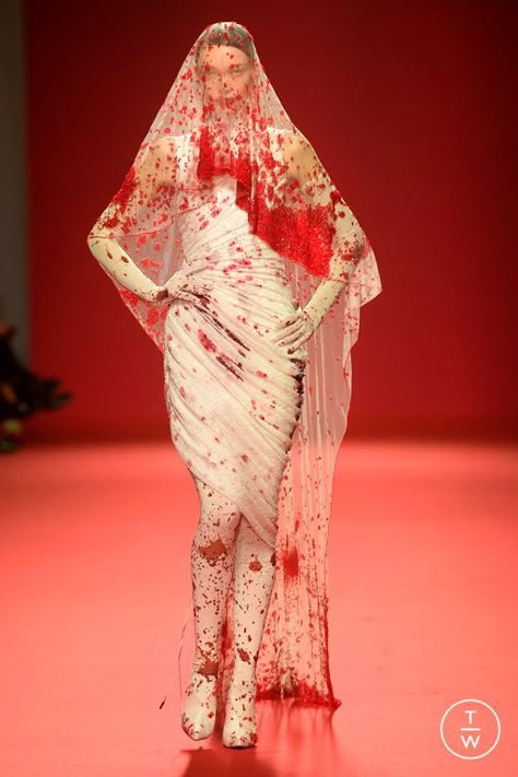 Summer Haute Couture, Robert Wun, Couture 2024, Runway Fashion Couture, Collection Couture, Weird Fashion, Spring Summer 2024, Fashion Baby, Looks Vintage