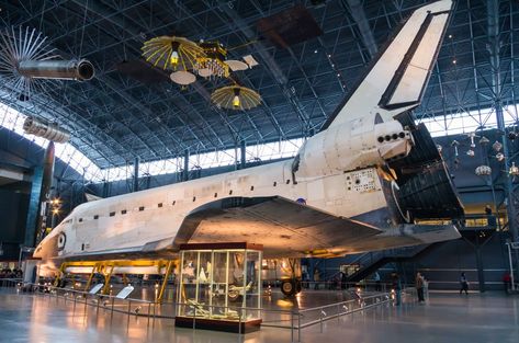 Steven F. Udvar-Hazy Center at Dulles International Airport, Smithsonian National Air and Space Museum in Chantilly, Virginia. Childrens Museum Exhibits, Space Shuttle Enterprise, Dulles International Airport, Aerospace Museum, Washington Dc Travel, Dc Travel, Space Museum, Air And Space Museum, Capitol Building