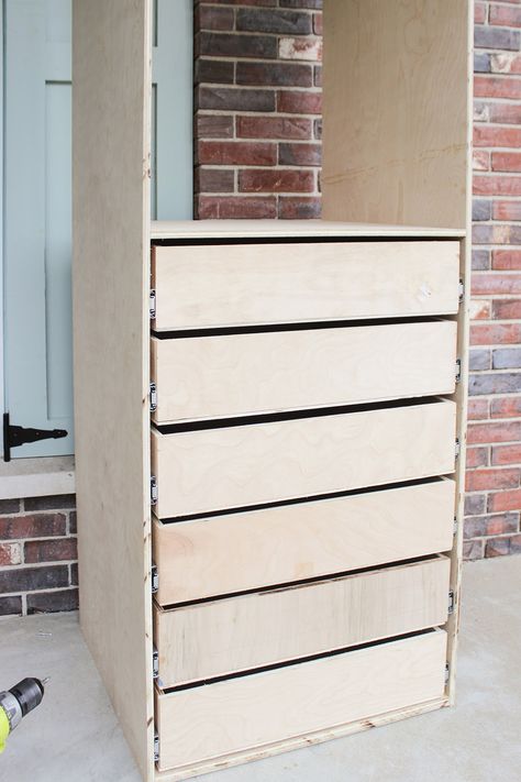 Wooden closet organizer with drawers Build A Small Closet, Small Closet Organizer, Diy Custom Closet, Closet Redo, Closet Organizer With Drawers, Closet Planning, Closet Built Ins, Wooden Closet, Closet Renovation