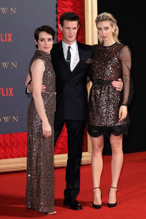 Claire Foy Matt Smith, The Crown Season 2, Prince Philip Queen Elizabeth, Black Dress Red Carpet, Crown Netflix, The Crown Series, The Crown Season, Claire Foy, Hollywood Red Carpet