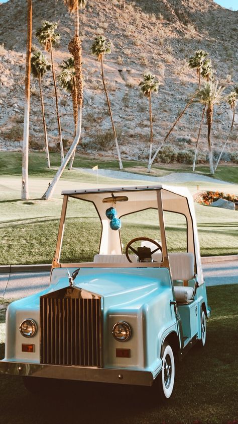 Golf Luxury Aesthetic, Golf Cart Photoshoot, Retro Golf Aesthetic, Retro Golf, Golf Car Aesthetic, Golf Wallpaper, Palm Springs Golf, Vintage Golf Aesthetic, Golf Cart Aesthetic