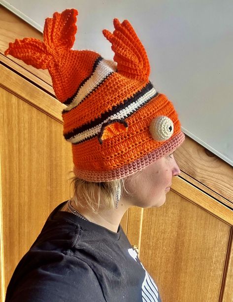 Crochet Funky Hat Pattern, Silly Crochet Hats, Funny Crochet Hats, Crochet Fish Hat, Crochet Rocket, Fish Hat, Crochet Balaclava, Extreme Knitting, Crochet Festival