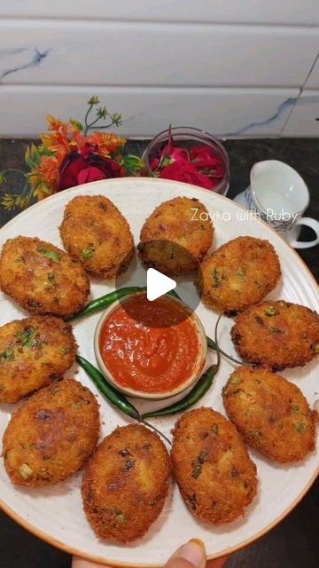 Zayka with Ruby on Instagram: "Crispy Perfect Poha Cutlet 😋😋 #zaykawithruby #reelsvideo #healthyfood #reels #reelitfeelit #reelkrofeelkaro #instamood #streetfood #bestrecipe" How To Make Cutlets Recipe, Poha Cutlet Recipe, Veg Pakoda Recipe, Veg Cutlet Recipes Video, Chicken Pakoda Recipe Video, Chicken Pakoda, Cabbage Pakoda Recipe, Chicken Starter, Chicken Starter Recipes