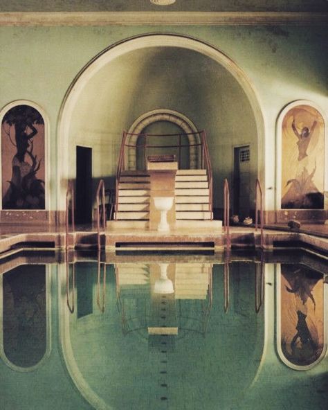 B e n  W e a v e r on Instagram: “Art Deco swimming pool, Italy, photograph by Tim Walker for Casa Vogue . . . . .  #interiordesign #interiordecor #artdeco #modernist…” Italian Modernism, Art Deco Pool, Historic Interiors, Monochrome Aesthetic, New Palace, Pool Stuff, Piscina Interior, Indoor Pools, Indoor Swimming Pool