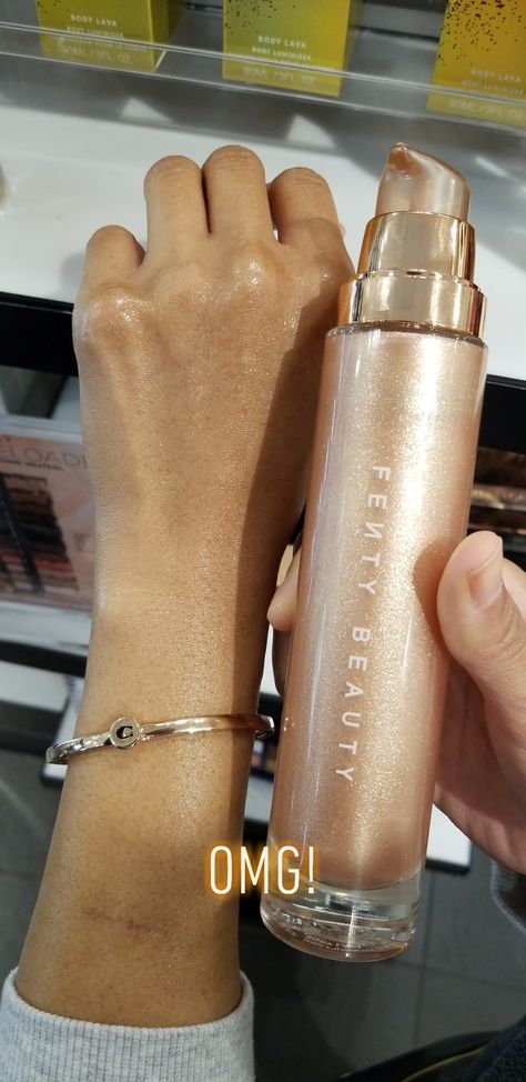 Fenty Beauty Body Lava, Fenty Body Shimmer, Fenty Body Lava, Fenty Skin Aesthetic, Fenty Aesthetic, Fenty Beauty Aesthetic, Body Lava, Fenty Skin, Concert Makeup