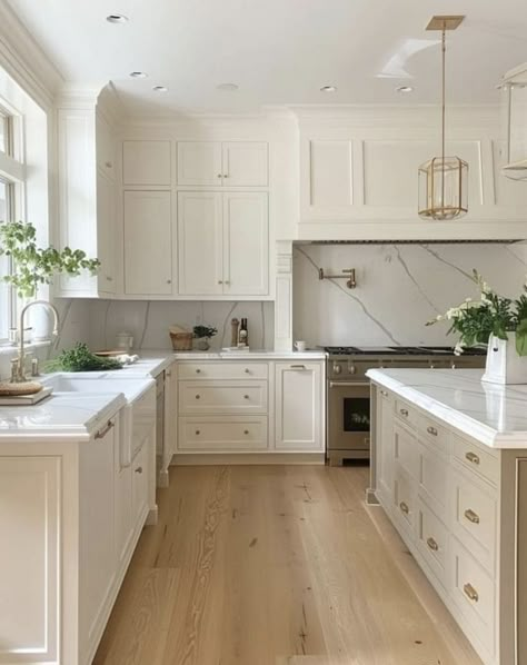 Taupe Island White Cabinets, Kitchen Wood Cabinets Wood Floor, Light Brown Kitchen Floors, Christopher Peacock Kitchen Design, Ivory And Wood Kitchen, Neutral And White Kitchen, White And Off White Kitchen, Modern Country Style Kitchen, Light Color Kitchen Ideas