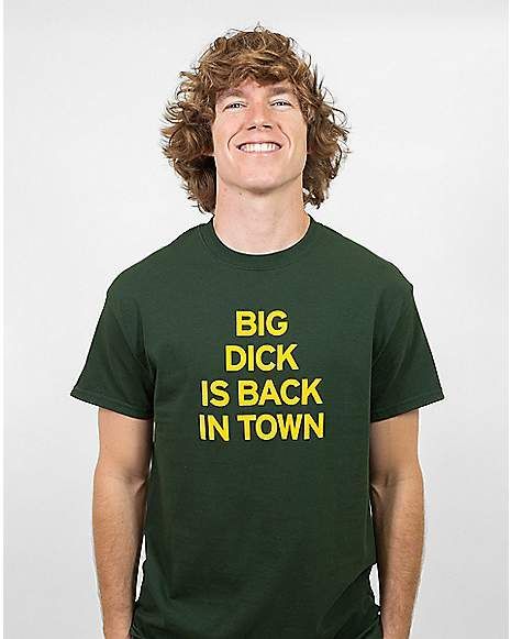 Back in Town T Shirt - Danny Duncan - Epic Shirt Shop Danny Duncan, Spencers Gifts, Statement Tshirt, Green T Shirt, Clothing Photography, Green Tshirt, Funny Shirts, Forest Green, Cool T Shirts