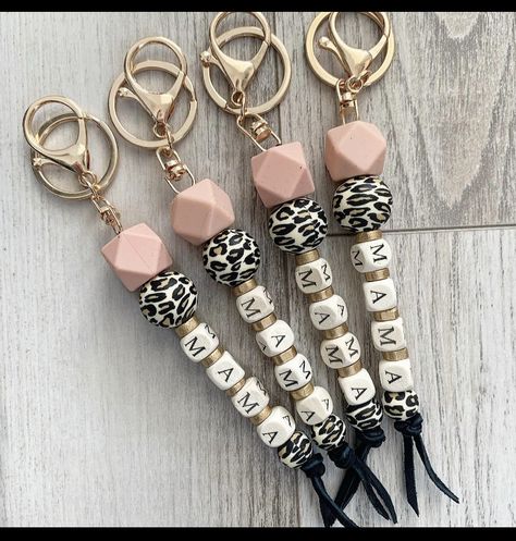 Mama Keychain, Silicone Keychain, Mom Keychain, Beadable Products, Keychain Design, Wristlet Keychain, Diy Keychain, Beaded Accessories, Beaded Keychains