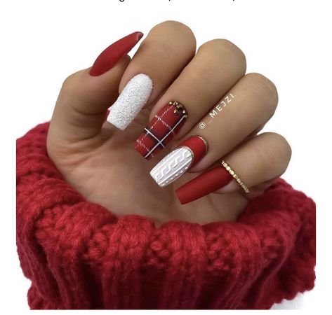 Christmas Nail Art Easy, Indigo Nails, Spring Nail Trends, Nail Colors Winter, Sweater Nails, Christmas Nails Acrylic, Winter Nail Designs, Colorful Nail Designs, Xmas Nails