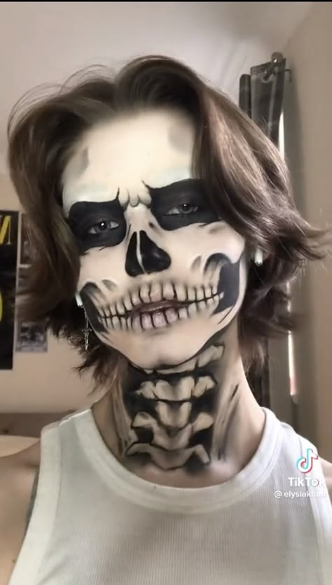 Make Up Halloween Hombre, Makeup Halloween Hombre, Skull Makeup Men, Skull Makeup Ideas, Calavera Makeup, Mens Halloween Makeup, Catrina Makeup, Horror Halloween Costumes, Vampire Bride