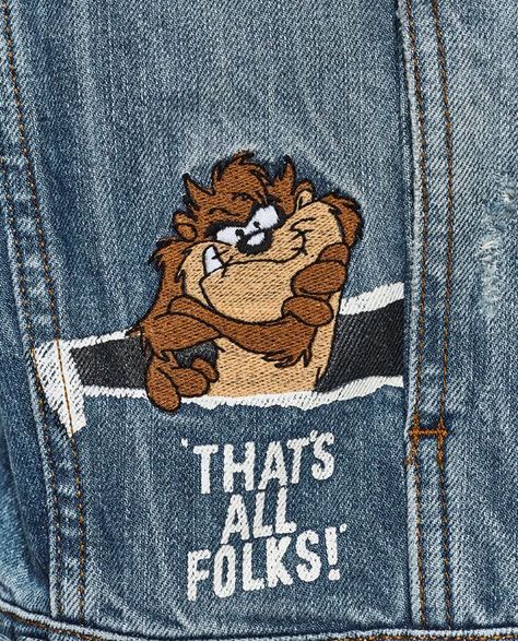 Jeans Drawing, Diy Denim Jacket, Painted Clothes Diy, Looney Tunes Bugs Bunny, Zara Spain, Denim Art, Painted Denim Jacket, Painted Jacket, T Shirt Painting