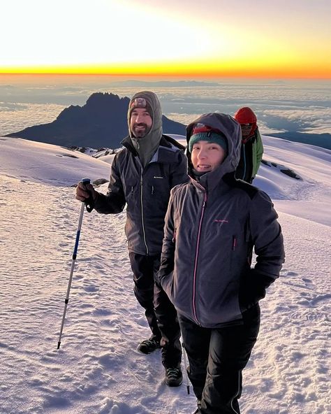 Mount Kilimanjaro summit view with sun rise and behind is mawenzi peak we would like to welcome anyone who is interested to climb mount Kilimanjaro to book with us we are local experts and our prices are affordable don't hesitate to contact us via info@africanlovebirdsadventure.com WhatsApp number +255768520557 www.africanlovebirdsadventure.com #climbing #kilimanjaro #tanzania #nature #adventure Kilimanjaro Summit, Climbing Kilimanjaro, Kilimanjaro Tanzania, Mount Kilimanjaro, Sun Rise, Nature Adventure, Whatsapp Number, Tanzania, Climbing