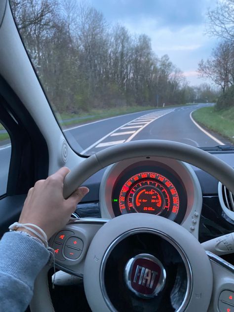 #fiat #fiat500 #aesthetic #summer #lifestyle #sunset Driving Fiat 500, Fiat 500c Aesthetic, Fiat 500x Aesthetic, Learn To Drive Aesthetic, White Fiat 500 Aesthetic, Black Fiat 500, Learning To Drive Aesthetic, Fiat Aesthetic, Vision Board Car