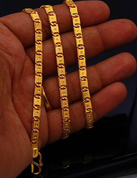 Indian Handmade 22karat yellow gold fabulous nawabi chain | Etsy Nawabi Style Men, Marriage Blouses, Mens Gold Chain Necklace, Gold Neck Chain, Gents Bracelet, Tiger Nails, Men Chain, Mens Chain, Real Gold Chains