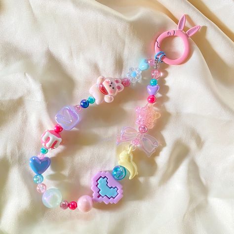 Luxury Phone Strap Bunny Themed 🐰 Full of cute beads combined 🐇🌸✨🌟 Price : IDR 78K Limited Stock 3pcs only #phonestrap #straphp #accessories #phoneaccessories #aksesoris #handmade #baliaksesoris #baliaccessories #gantunganhp Bag Charm Beads, Phone Strap Beads, Beads Strap, Candy Beads, Cute Beads, Manik Manik, Instagram Luxury, Candy Pop, Beads Ideas