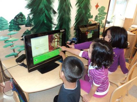 http://belmontchildcare.blogspot.com/2012/09/new-computers-in-pre-school-thanks-to.html , In the Preschool B 21st Century Technology center, the children have a chance to gain hands on experience with computers and are exposed to new developments and advancements in technology.     Here they are helping each other navigate a science unit on our new  HATCH computer system and are learning about interactive technology and the use of touch screens. Preschool Technology, Kindergarten Technology, Interactive Technology, Pre-k Science, Helping Each Other, Early Learning Centre, School Technology, Science Units, Games And Activities