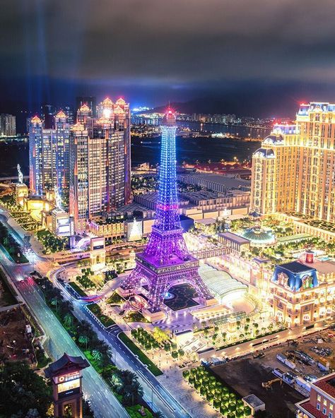 Macao China, City Of Lights, Beautiful Night, Night View, Destination Voyage, Tourist Spots, Tourist Places, Travel Inspired, Iconic Landmarks