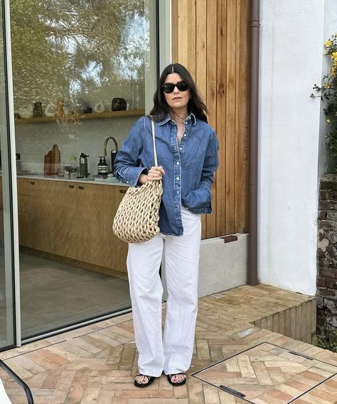 The Anna Edit Style, The Anna Edit, Jean Looks, Minimalist Ootd, Brittany Bathgate, Anna Edit, Outfit Minimalist, Over 60 Fashion, Casual Day Outfits