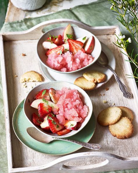 Frosé granita, strawberry salad and honey biscuits Orange Punch Recipes, Donna Hay Recipes, Granita Recipes, Blood Orange Juice, Donna Hay, Orange Rind, Avocado Smoothie, Strawberry Salad, Nectarine