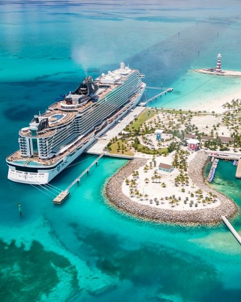 🏝️💦 Caribbean hues in Ocean Cay 🚢 MSC Seascape looks beautiful docked over there, don’t you think? 😍 The vibrant colors of the Caribbean make every moment feel magical. Where would you rather be right now? ✨ Tons caribenhos em Ocean Cay 💦💚 #MSCSeascape #OceanCay #CaribbeanVibes #CruiseLife #CruiseShip #CruiseVacation #TravelGoals #Wanderlust #Cruisexperience #cruise #cruising #sea #vacation #caribbean #bahamas #bahamascruise Msc Seascape, Group Picture Poses, Sea Vacation, Bahamas Cruise, Msc Cruises, Group Pictures, I Want To Travel, Cruise Ships, Caribbean Cruise