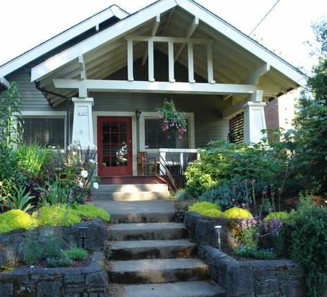 Portland Bungalow, Bungalow Porch, Craftsman Bungalow Exterior, American Wallpaper, Bungalow Cottage, Ceiling Trim, Exposed Rafters, Bungalow Exterior, Bungalow Homes